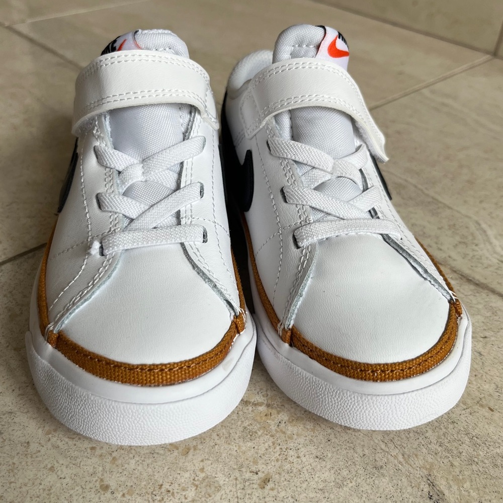 Nike Court Legacy shoes, NWT